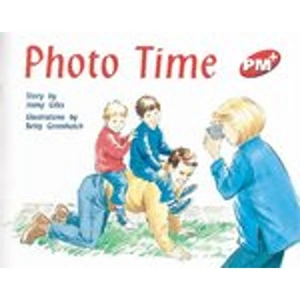 Scholastic PM Red: Photo Time (PM Plus Storybooks) Level 3 x 6
